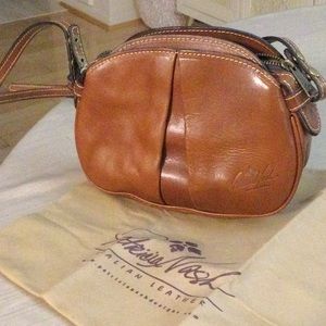 Patricia Nash Italian Leather like New Handbag